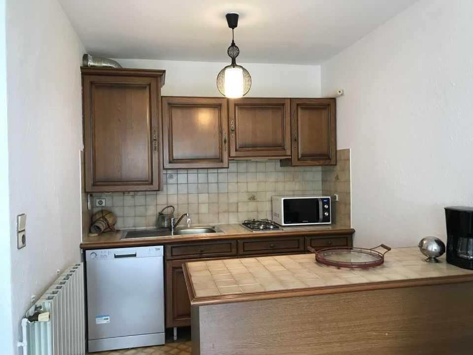 Hendaye - 2 Pieces Avec Parking Centre-Ville Екстер'єр фото